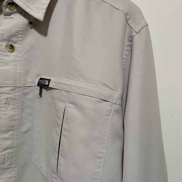 The North Face Mens Long Sleeve Button Beige Shirt - Picture 2 of 10